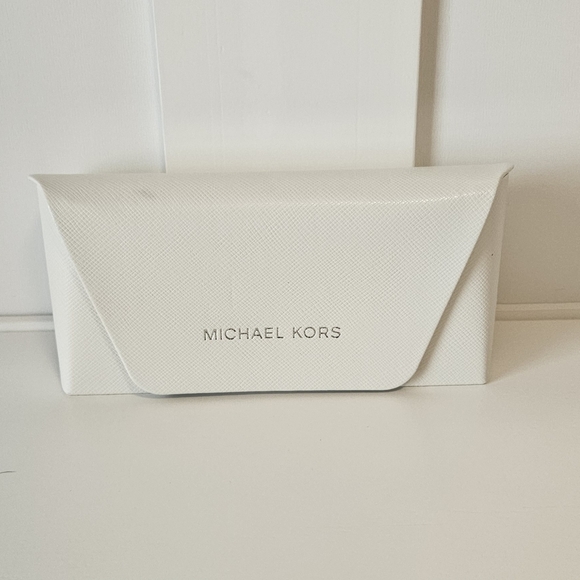 Michael Kors White Sunglasses Case - Picture 1 of 5